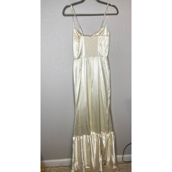 Reformation NWT Venetia Dress in Ivory 4 - Picture 2 of 8
